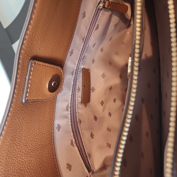 Kate Spade Purse - Picture 6 of 14